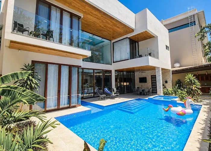 Almarez Private Luxury Retreat Villa