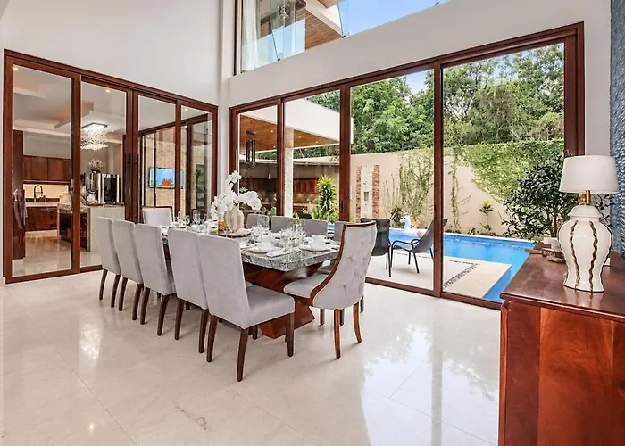 Almarez Private Luxury Retreat