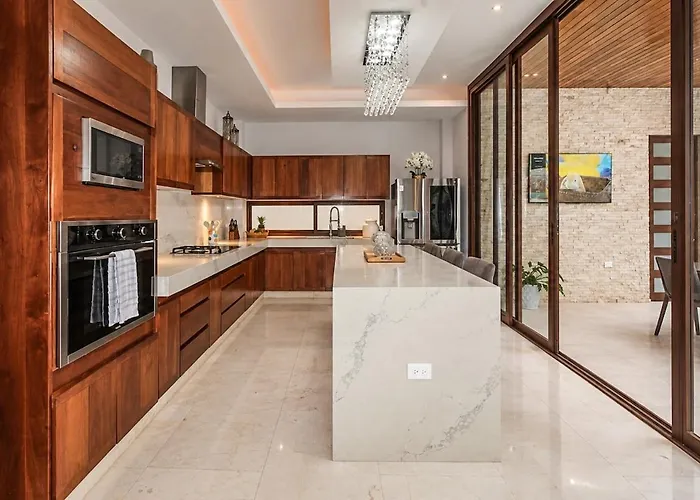 Almarez Private Luxury Retreat Villa *