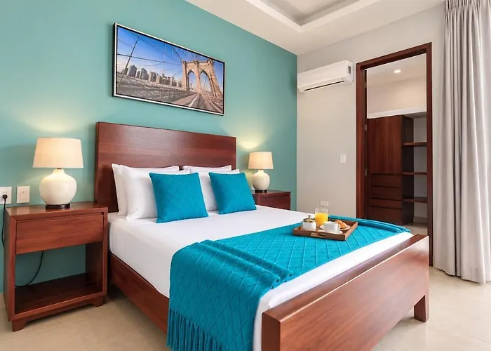 Almarez Private Luxury Retreat *