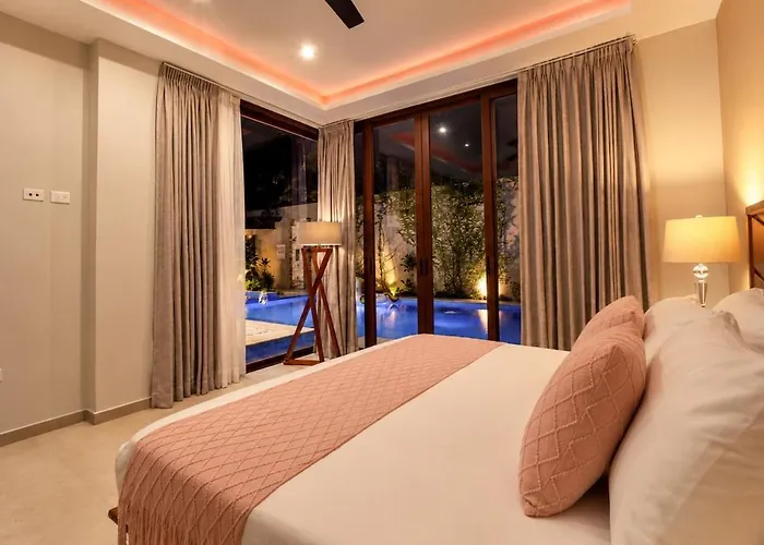 Villa Almarez Private Luxury Retreat *