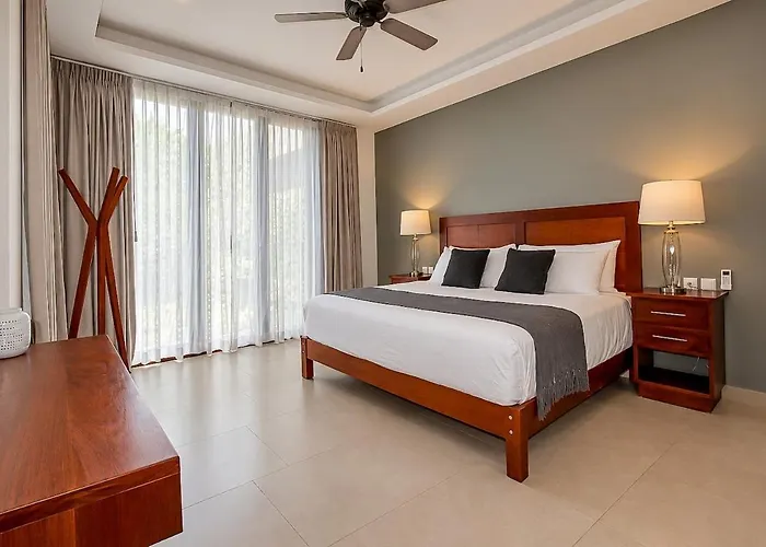 Almarez Private Luxury Retreat Villa *