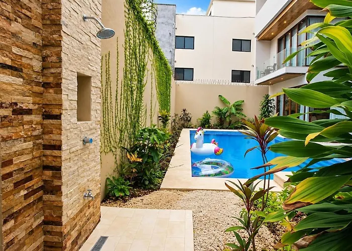 Almarez Private Luxury Retreat