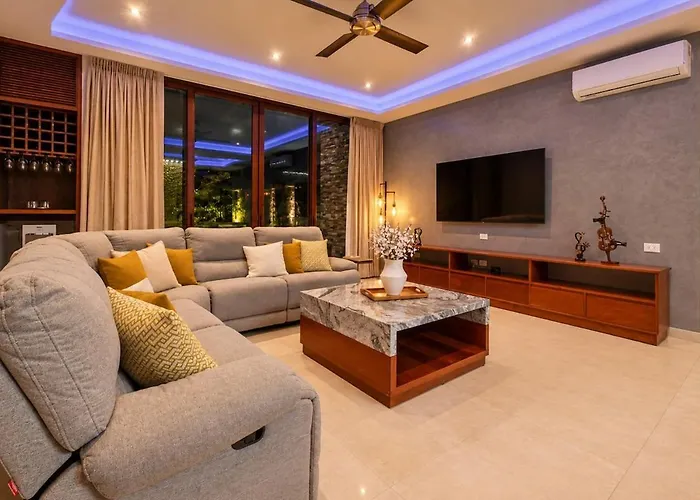 Almarez Private Luxury Retreat