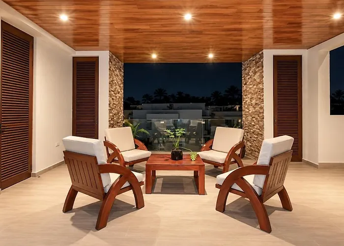 Villa Almarez Private Luxury Retreat *